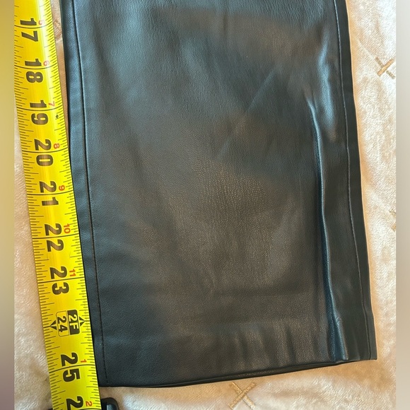 NWT Esprit Women’s Faux Leather Pants Size 6 Straight Leg Black Biker Rocker - Picture 8 of 11